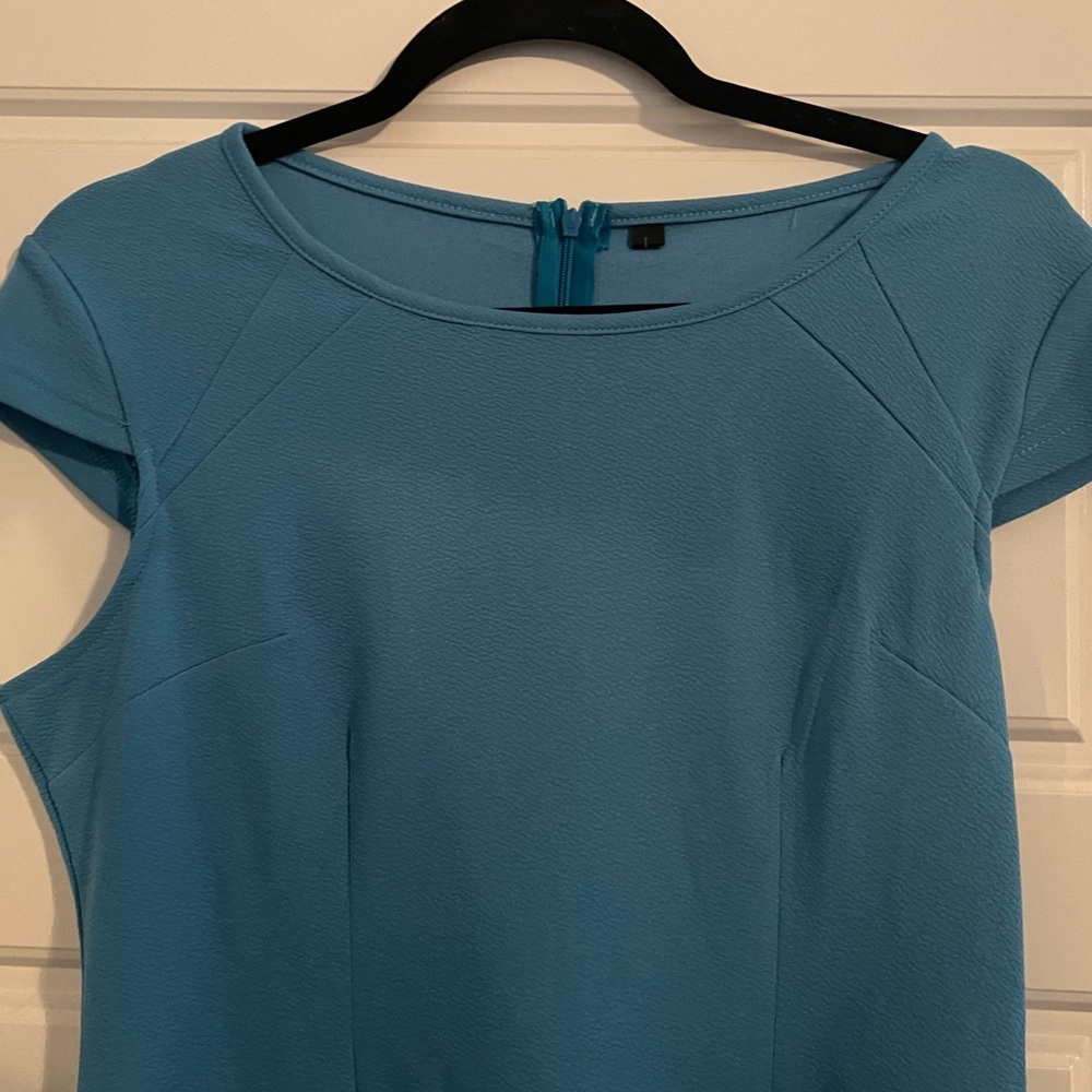 Blue short sleeve dress